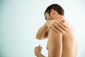 best shoulder pain doctor in jaipur